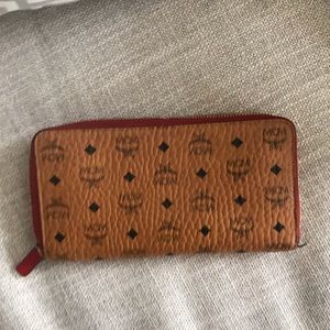 MCM Wallet